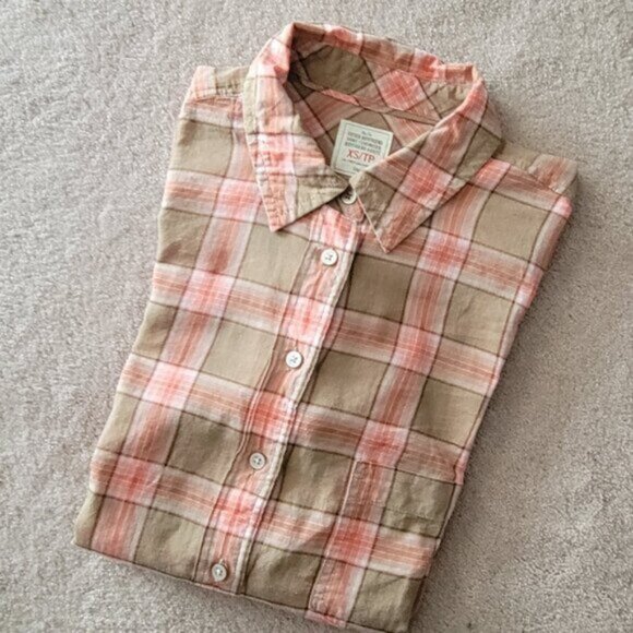 GAP Plaid Button Down Shirt Pink Tan Women's Size XS - Picture 10 of 10
